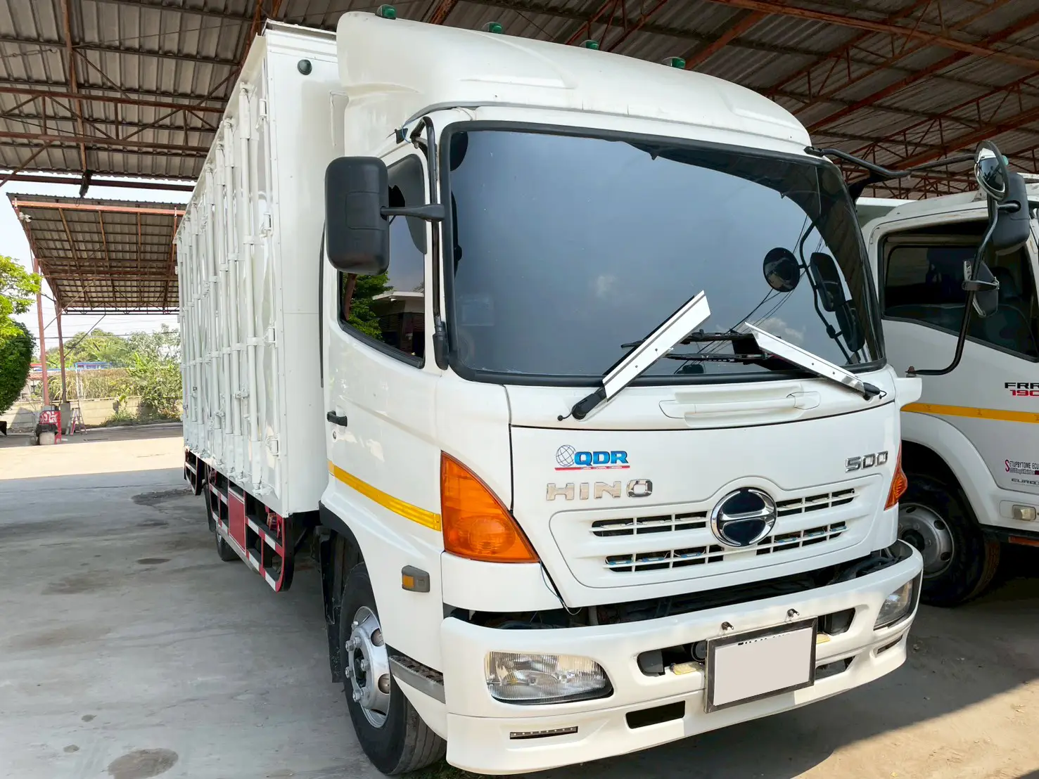 HINO FC9J 145 แรง ปี 54  6 ล้อ ตู้บรรทุก