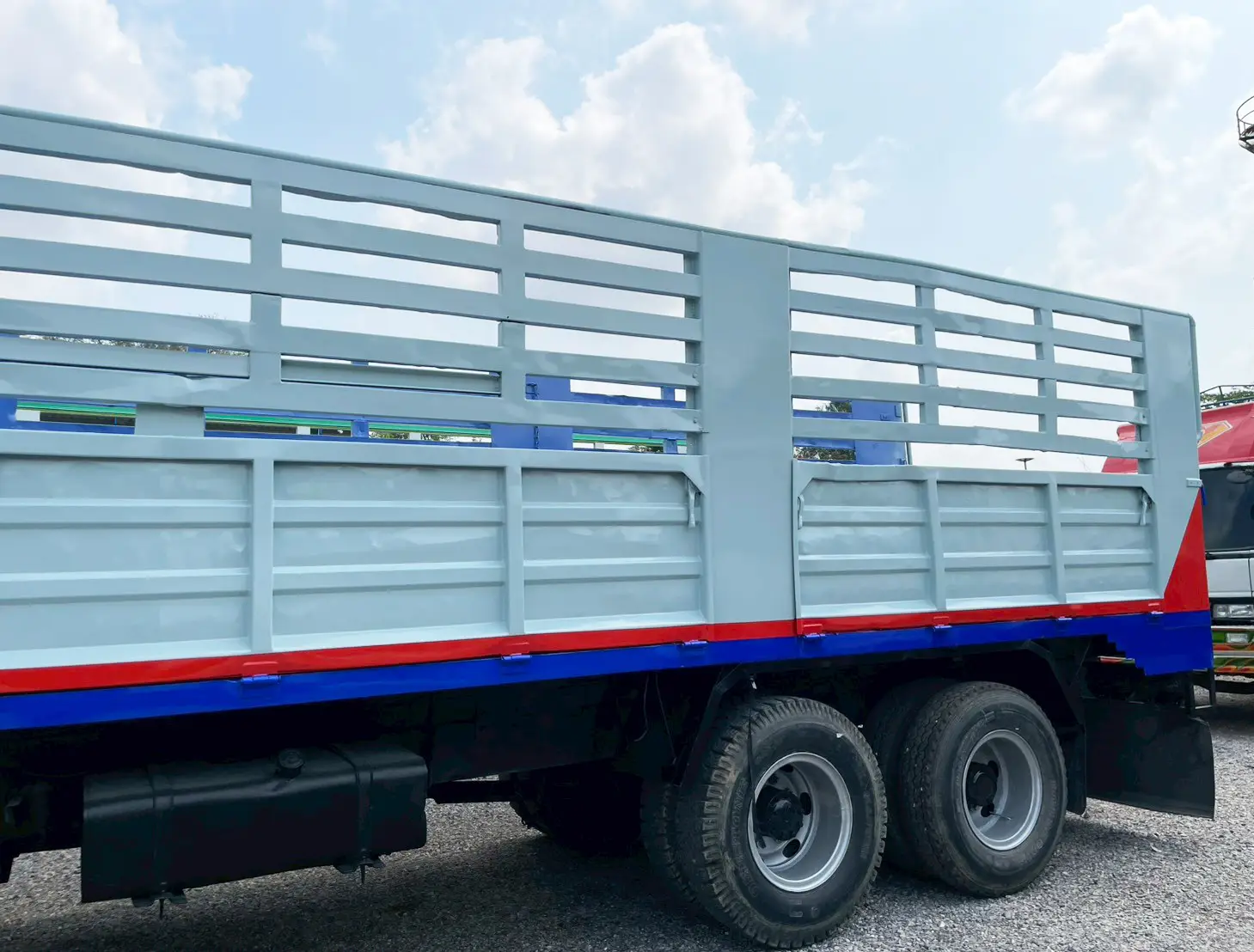ISUZU FVM  195 แรง ปี 37 10 ล้อ