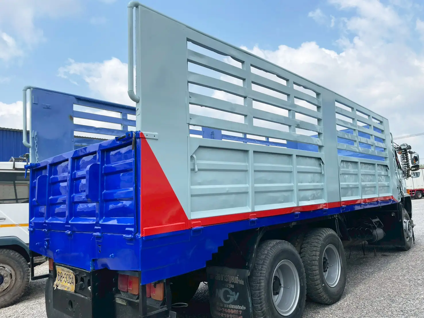 ISUZU FVM  195 แรง ปี 37 10 ล้อ