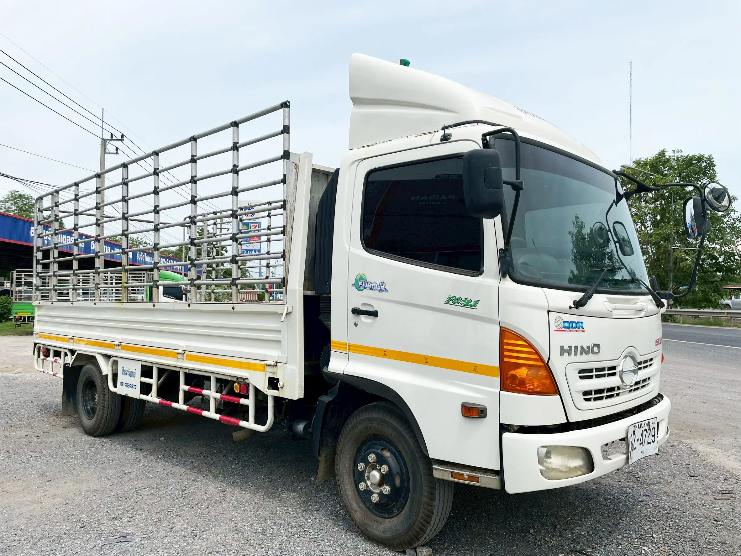 6 ล้อ คอก ขาวขนทรัพย์  HINO FC9J 175 แรง ปี 55 ยาว 5.6 x 2.2  ม.