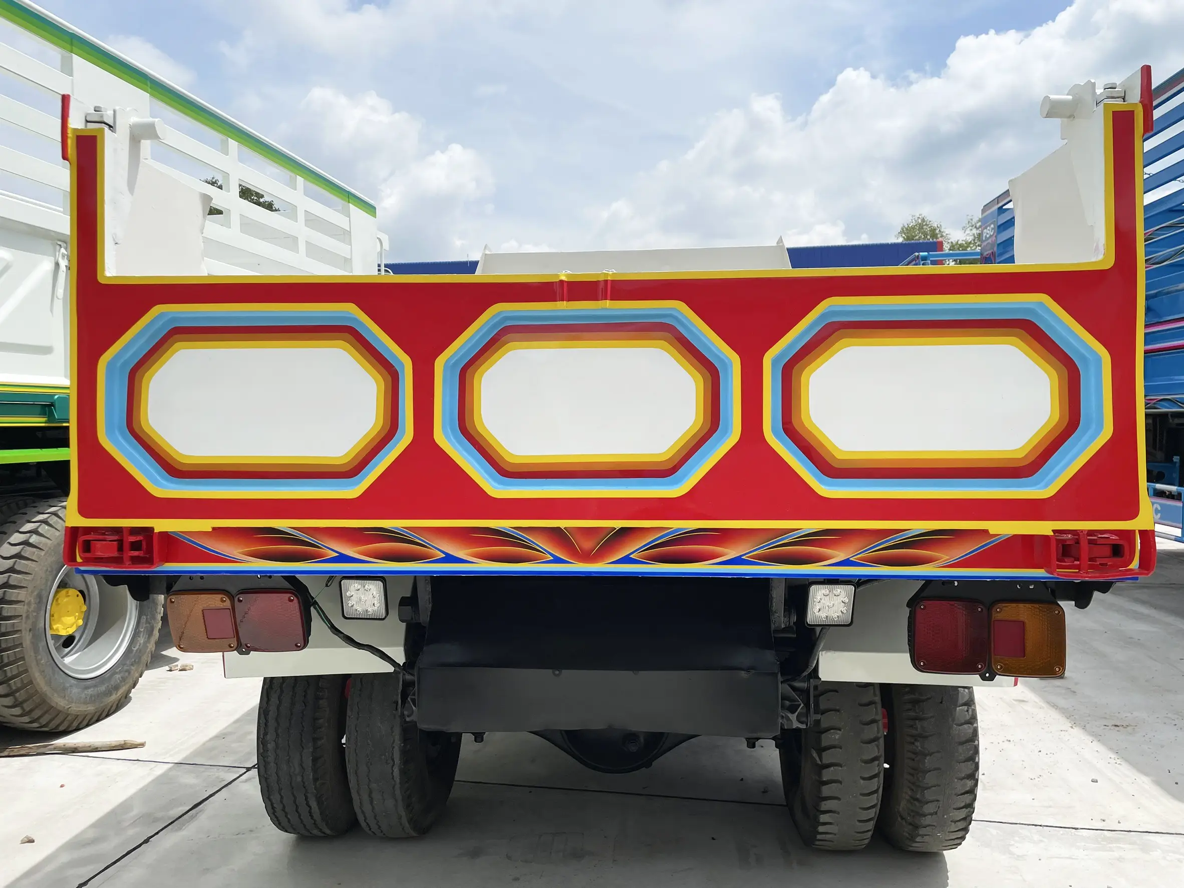 ISUZU NQR 175 แรง ปี 54