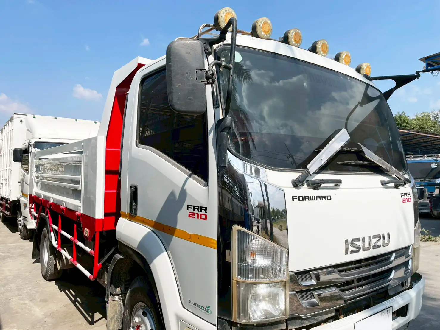 ISUZU FRR90 210 แรง ปี 57