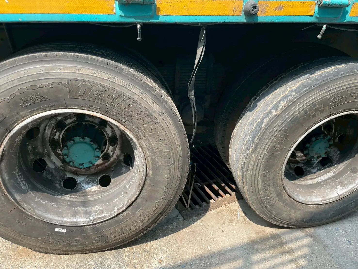 ISUZU FL3H  195 แรง ปี 42 10 ล้อคอกสูง