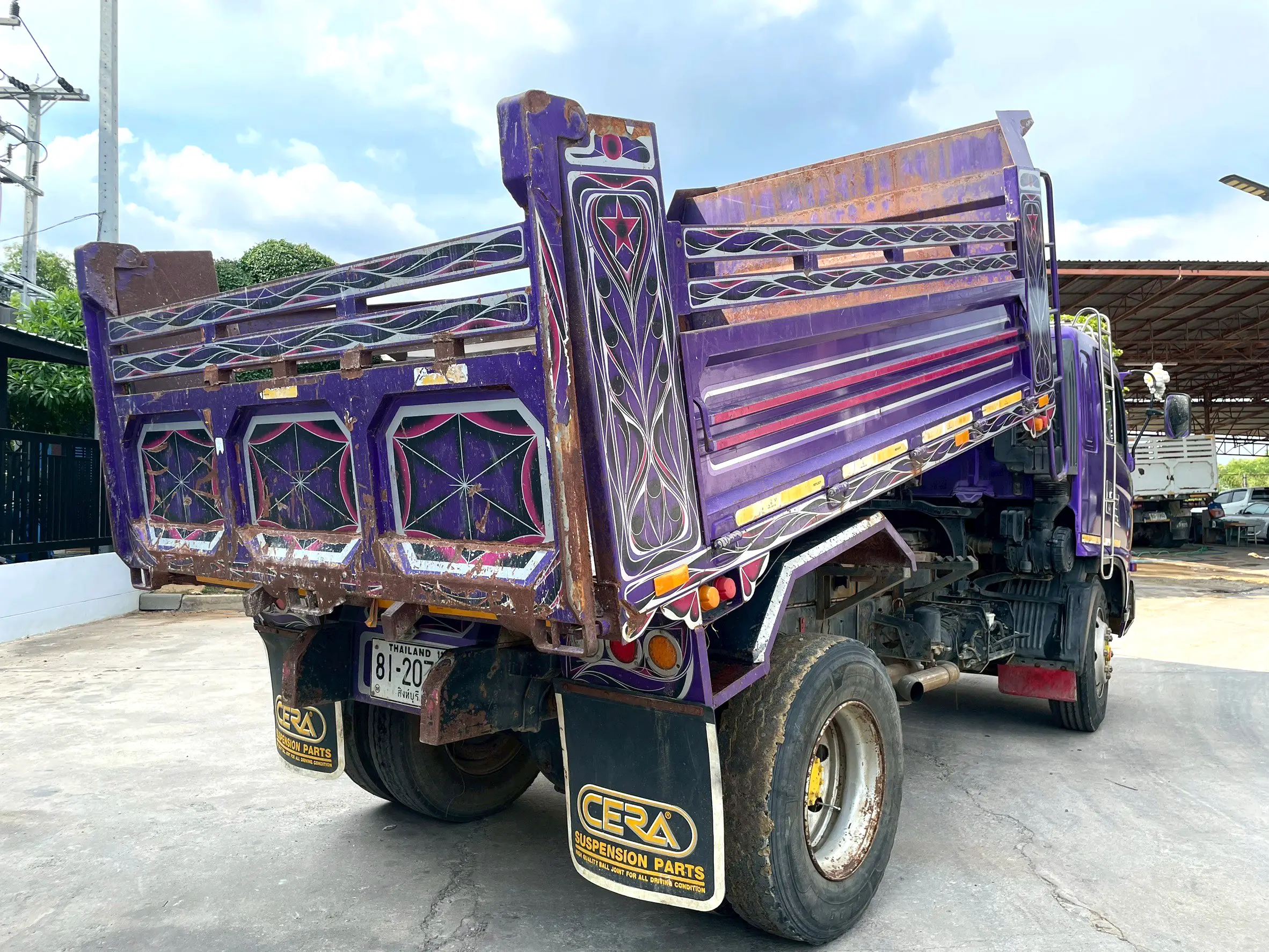 6 ล้อดั้ม HINO FG1J 240 แรง ปี 50  สีม่วง
