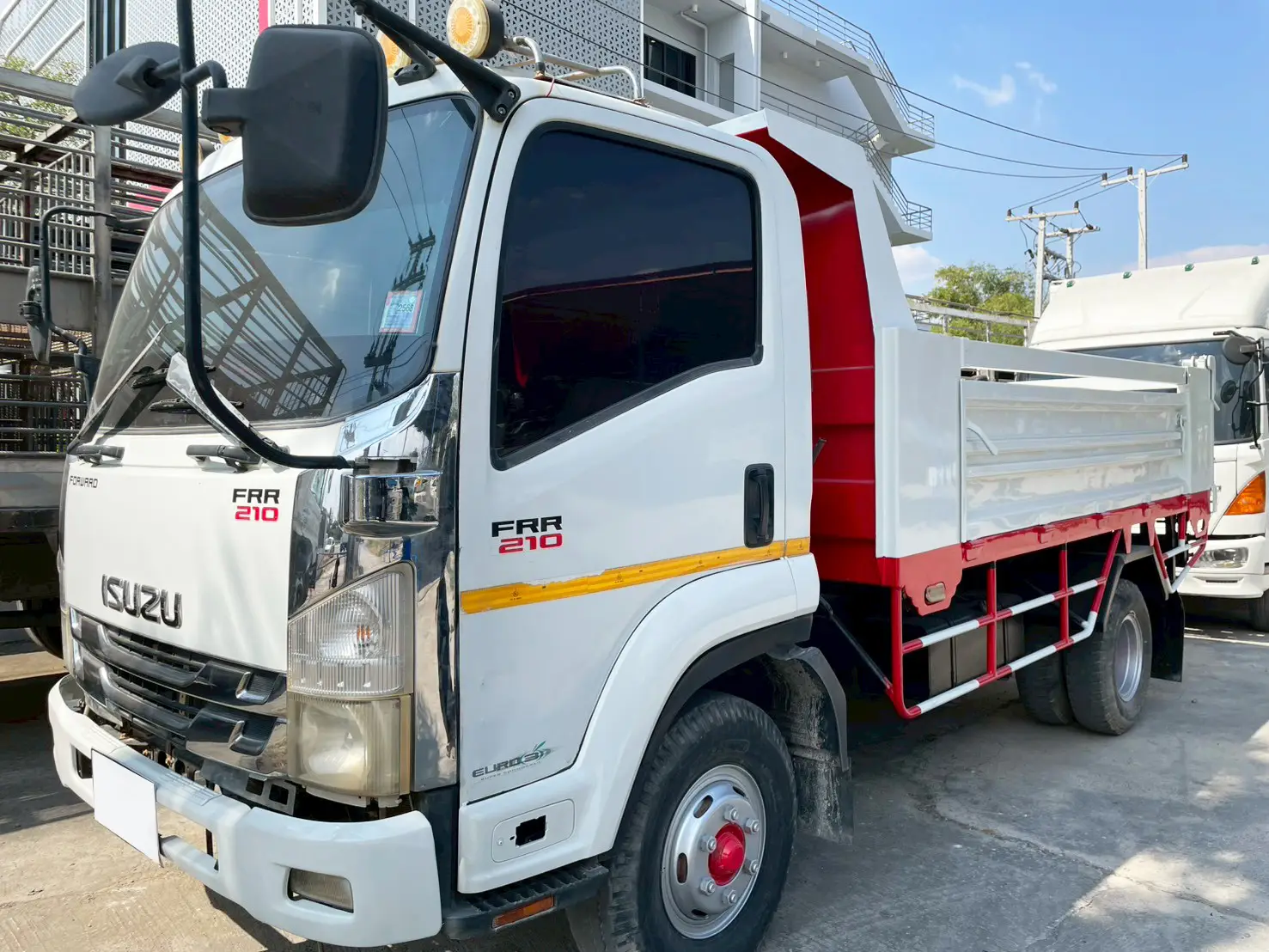 ISUZU FRR90 210 แรง ปี 57